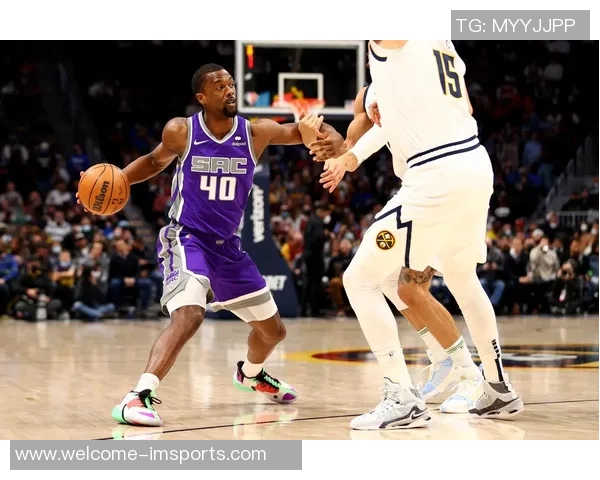 七人得分上双福克斯谈文班缺阵强调团队合作精神