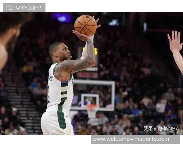 克莱三分球超越利拉德升至历史第四库里热情祝贺称赞杀手表现